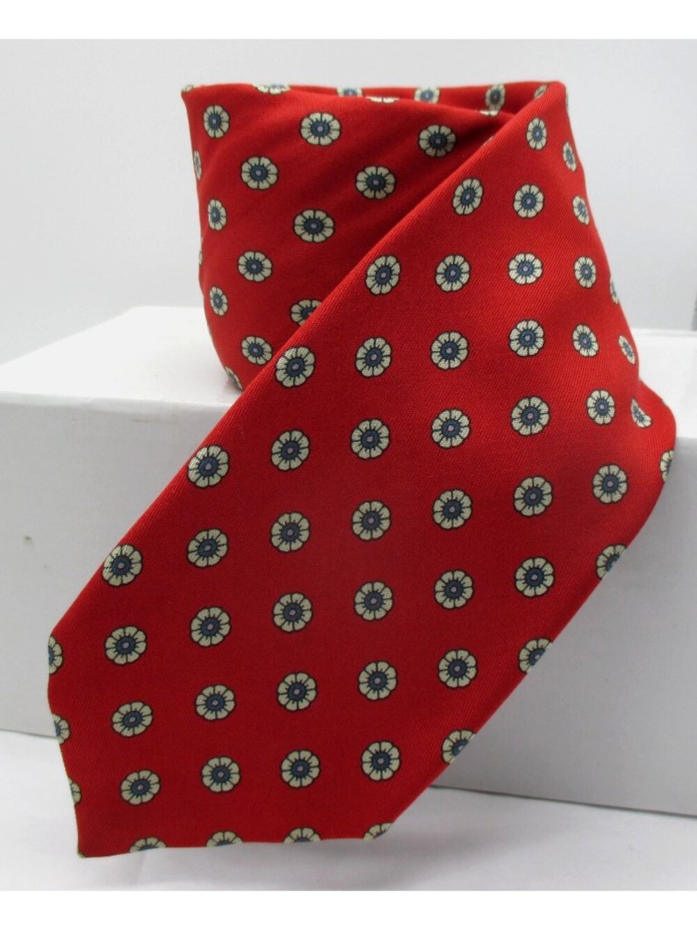 Robert Talbott 100% Silk Tie Necktie Hand Sewn Hand Printed in Italy Vintage